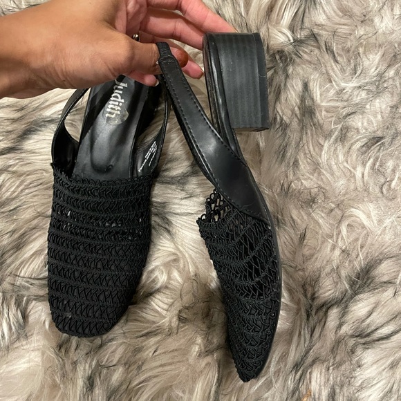 Judith March Slingback Flats - Picture 2 of 3